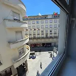 Almada Downtown 201 Διαμέρισμα *